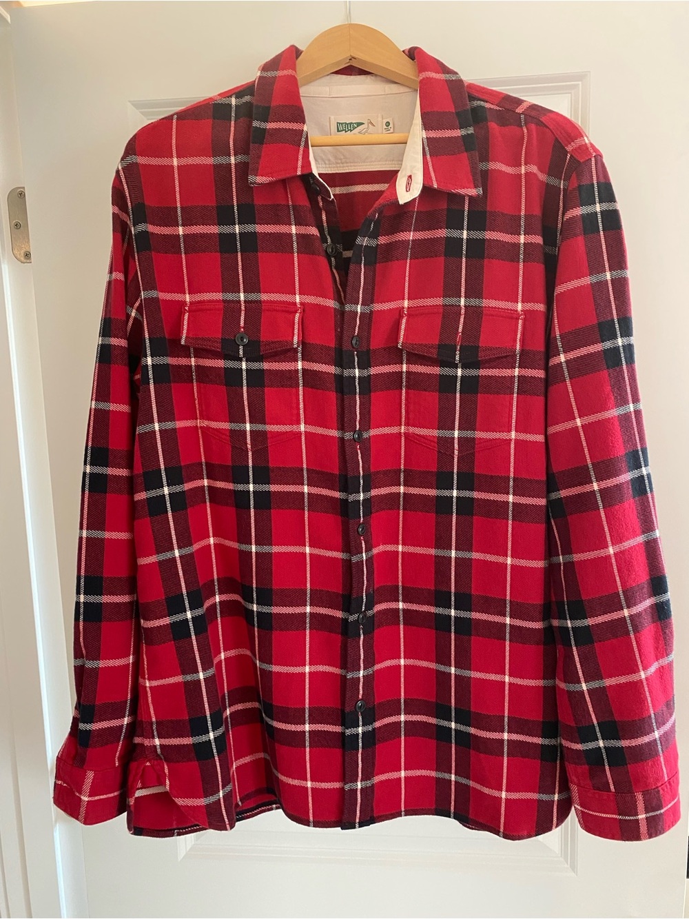Men's Red Plaid Button-Down Shirt with Chest Pockets